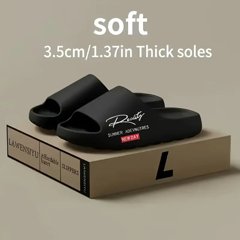 Printed slippers - Men's